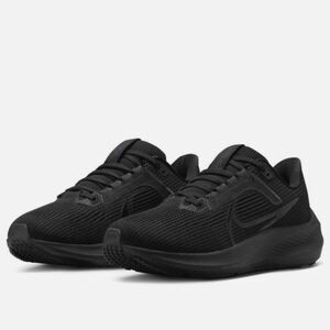 Nike Air Zoom Pegasus 40 Black Running Shoes Unisex Size 9